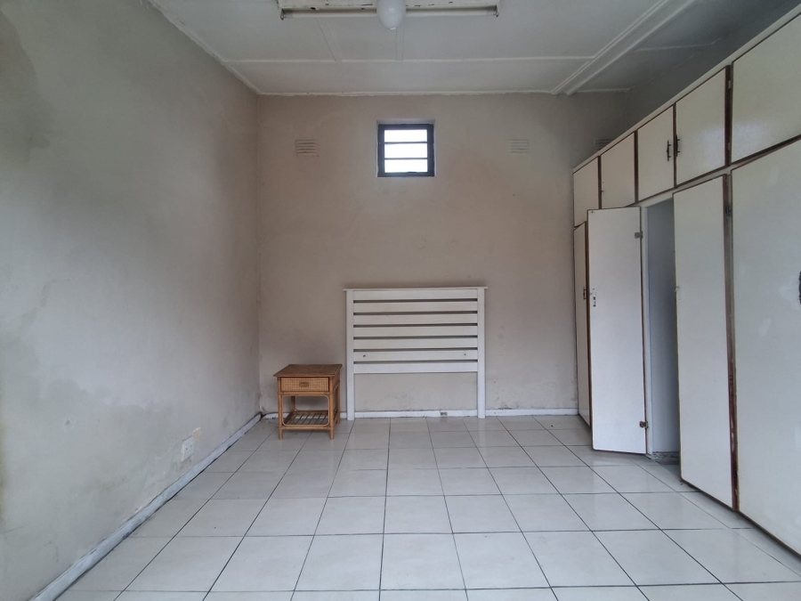 12 Bedroom Property for Sale in Quigney Eastern Cape